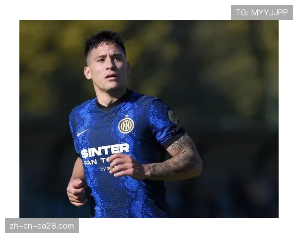 特写:布雷斯特边锋萨特里亚诺的“传中练习日记” 特写:布雷斯特边锋萨特里亚诺的“传中练习日记”